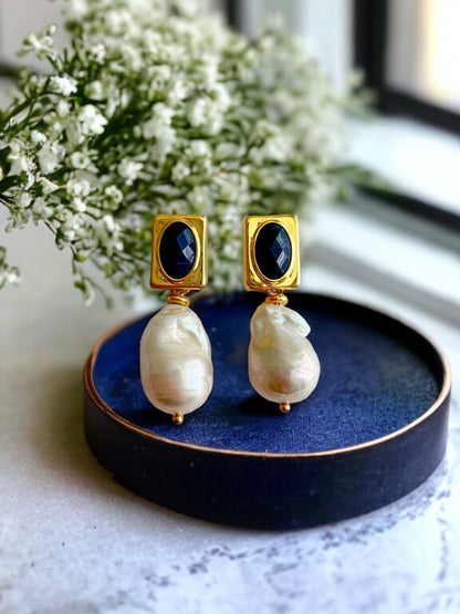 Menton Earring